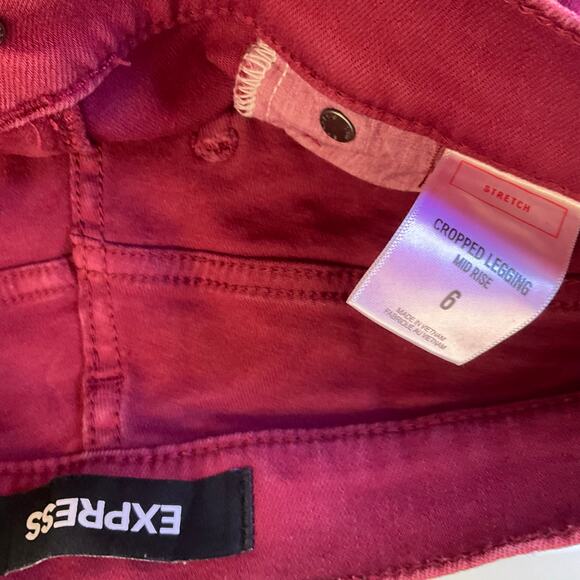 Express Women Cropped Leggings size 6 Red Mid Rise Stretch - Picture 7 of 10